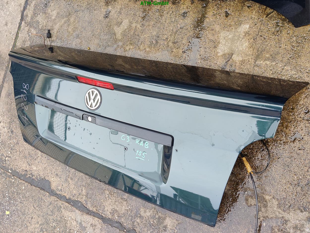 VW Golf 3 Griffleiste / Blende Heckklappe in Gallmannsegg für 10,00 € zum  Verkauf